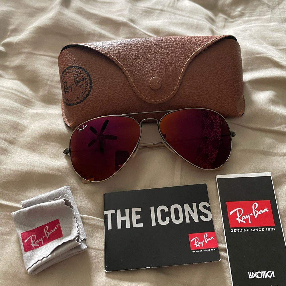 Ray-Ban Aviator Sunglasses